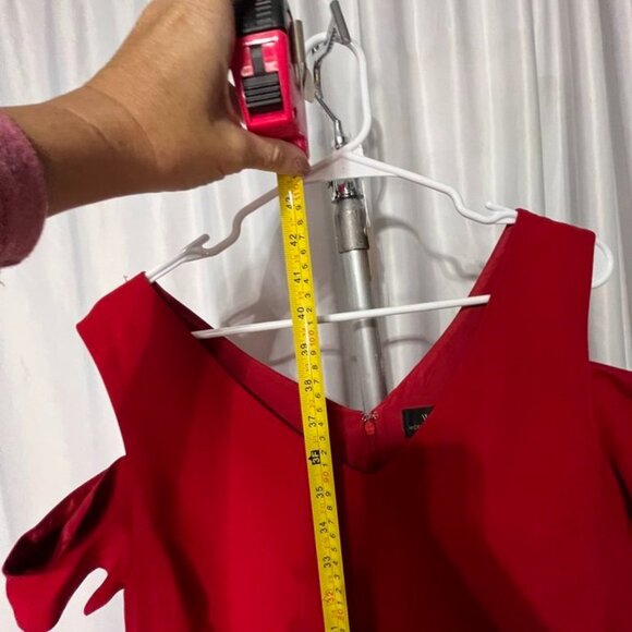 Worthington Red Cold-Shoulder Sheath Dress Women’s Size 14 - Picture 2 of 9